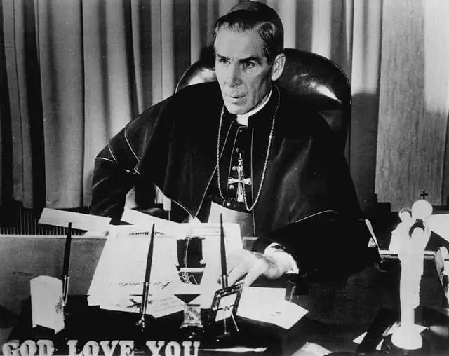 bishop fulton j sheen 1956 9a9215 640